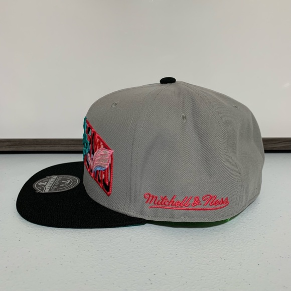 Mitchell & Ness San Antonio Spurs HWC Fitted Hat/Cap-Size 7 5/8 NWT - Picture 4 of 13